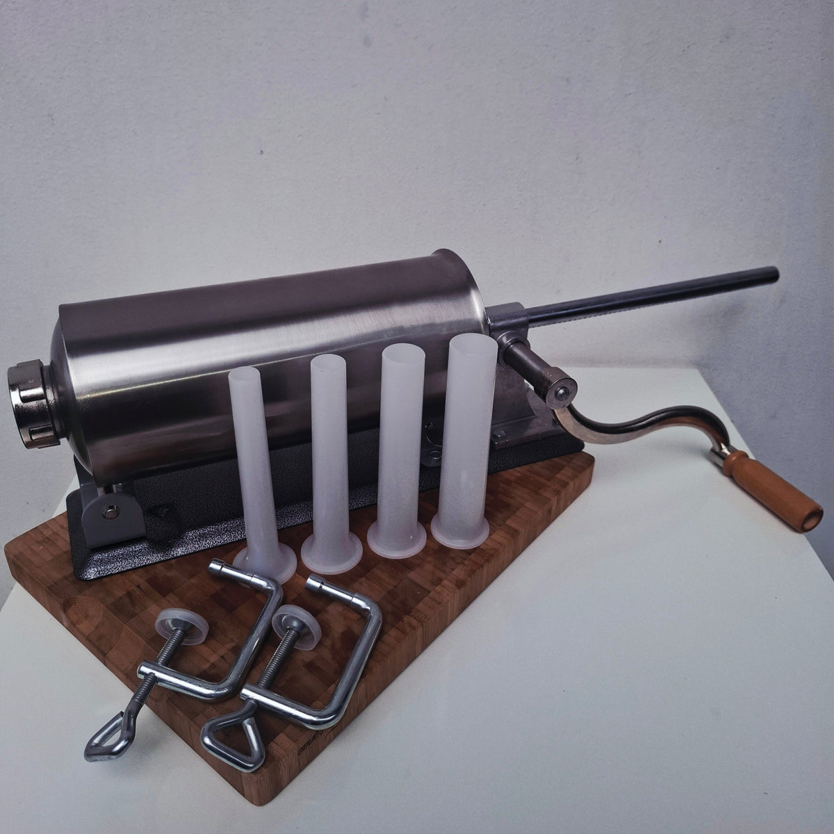 Le Poussoir à Saucisses du Boucher — Inox 3L, 4 Embouts Inclus